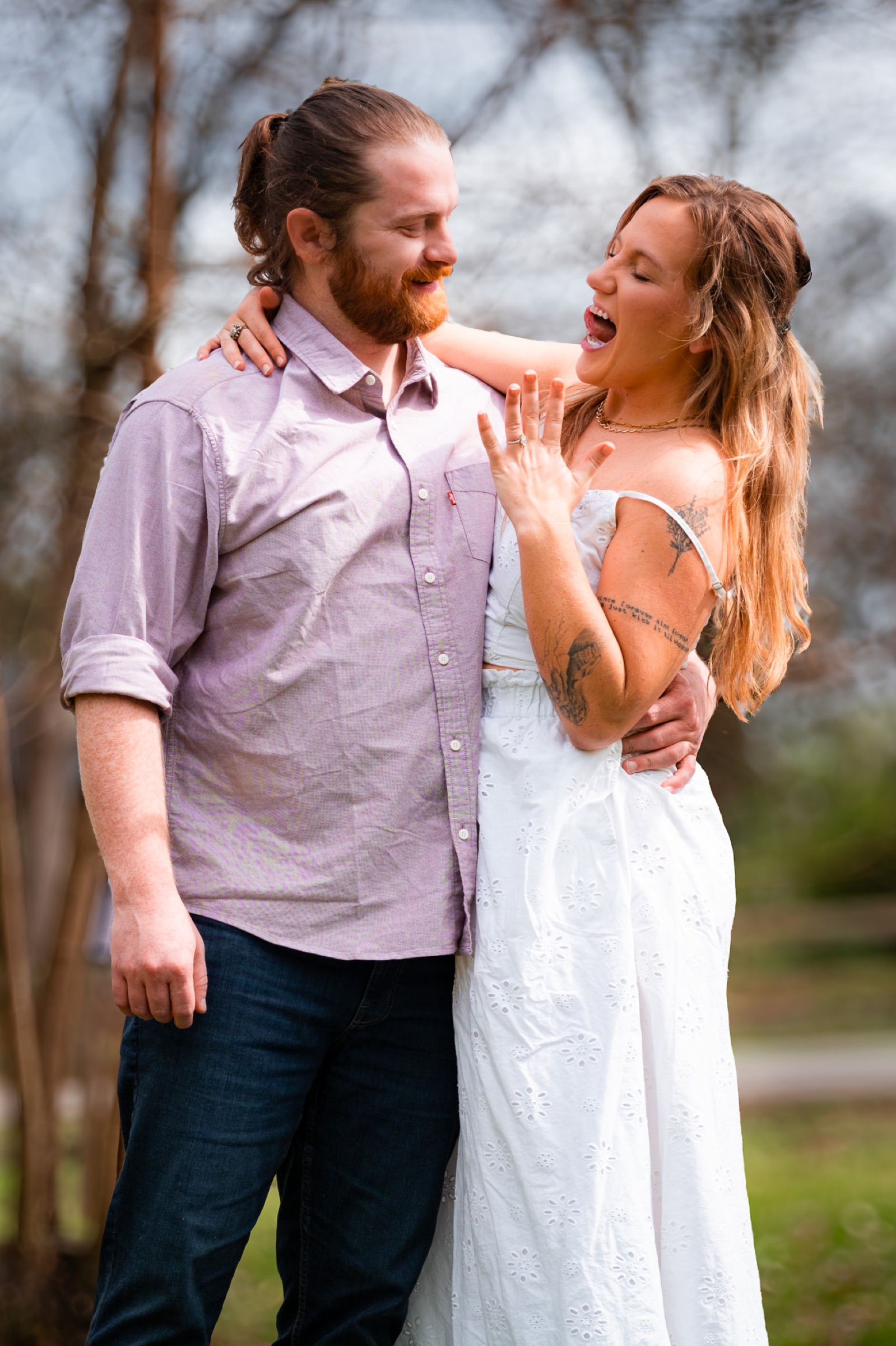 Couples - engagement golden light